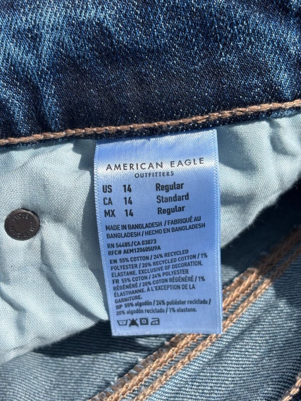 NWT American Eagle Curvy Stovepipe Jeans Dark Wash Size 14 Regular - Picture 3 of 4